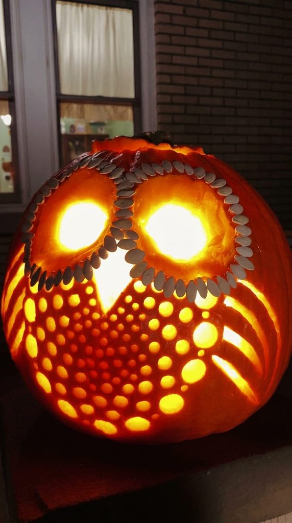 owl pumpkin carving design