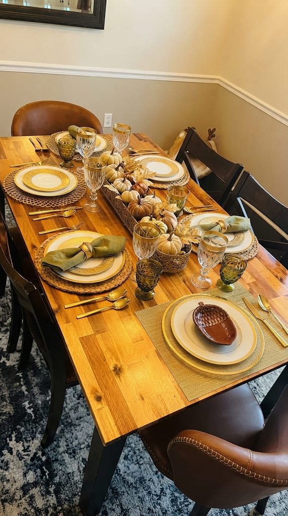 elegant-gold-thanksgiving-place-setting